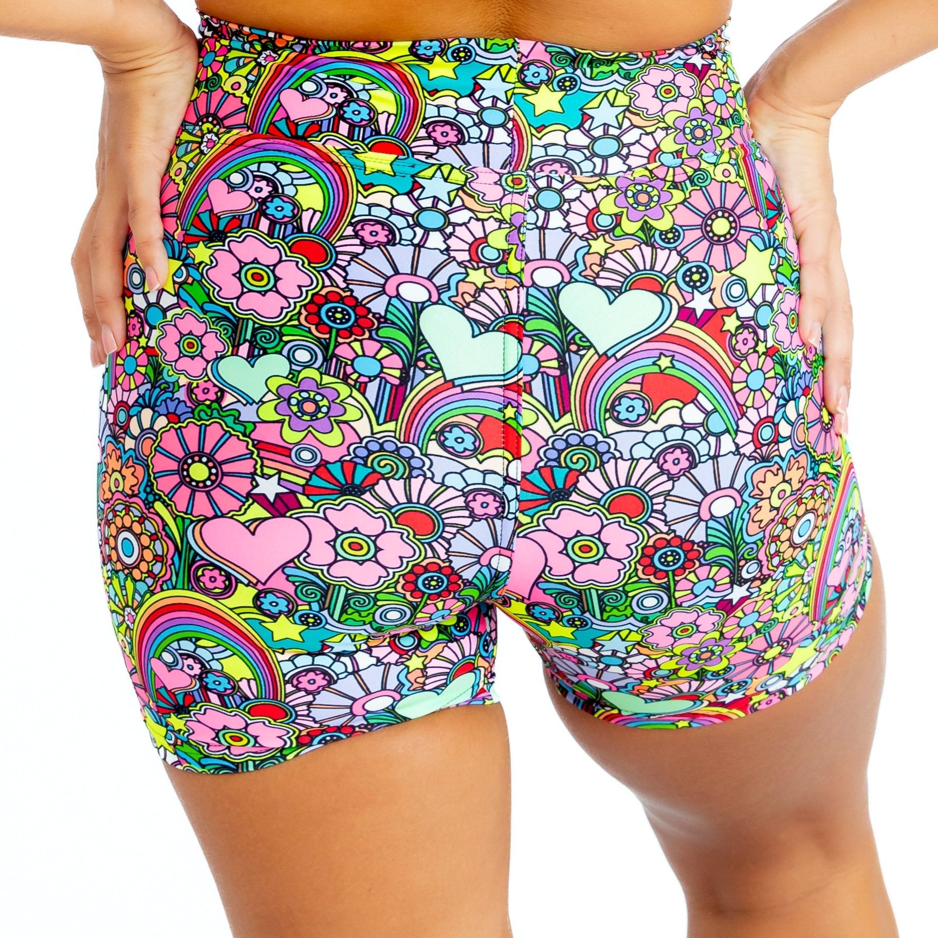 tough cherry 6 inch shorts in blooming bright print back view