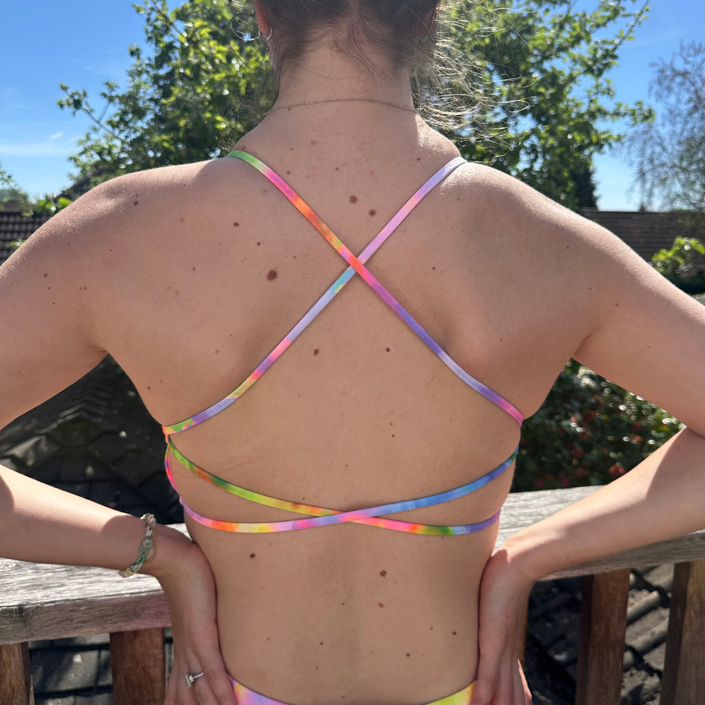 Electric Party Twisted Sports Bra
