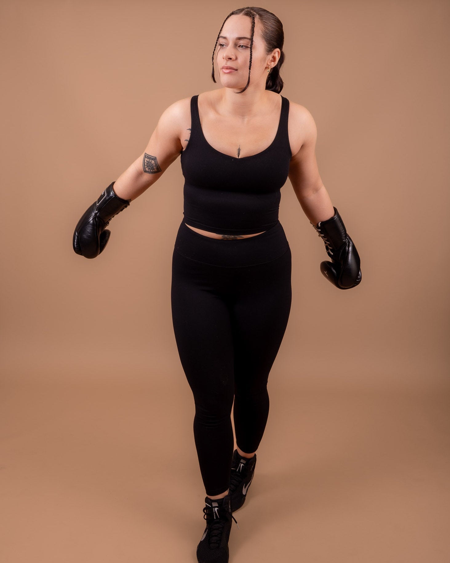 Essential Black 7/8 Seamless High Waisted Leggings